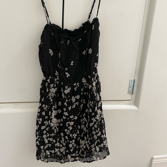 Reformation Mini Dress - Picture 2 of 2